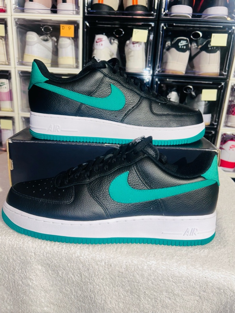 Nike Air Force 1 Low "Nike By You" black and green. DV3892-900 no box.